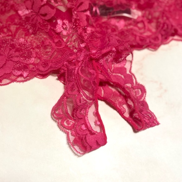NWOT Oh Là Là Chéri Hot Pink Lace Crotchless Panties - Picture 3 of 8